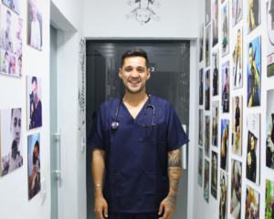 Dr. Luis Santos